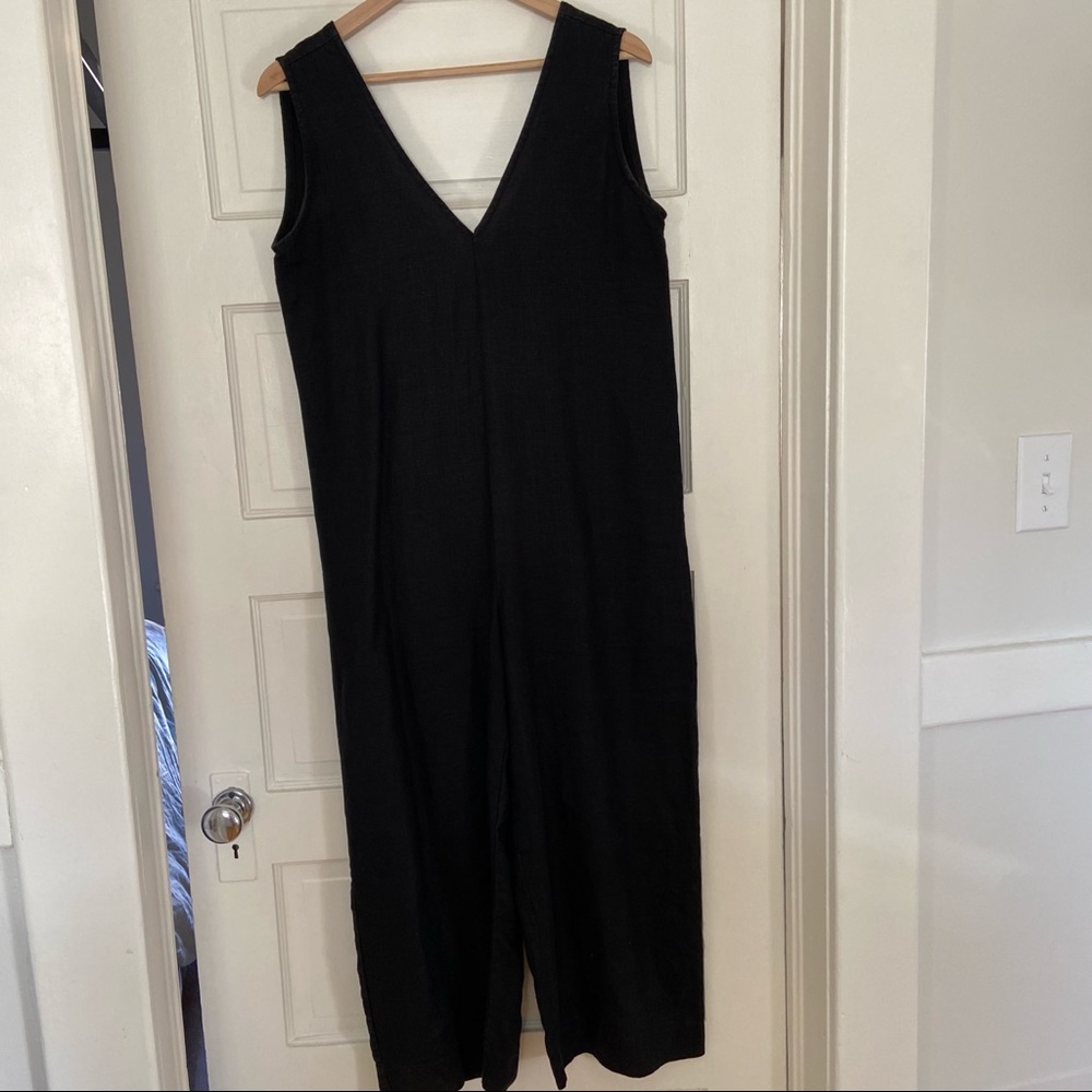 Elizabeth Suzann Mara Jumpsuit. Black Linen. S-R.